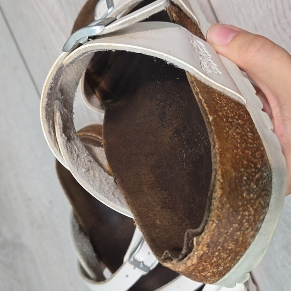 Birki's by Birkenstock Women Sandals Flats shoes sz 38/7 Narrow - Picture 12 of 14